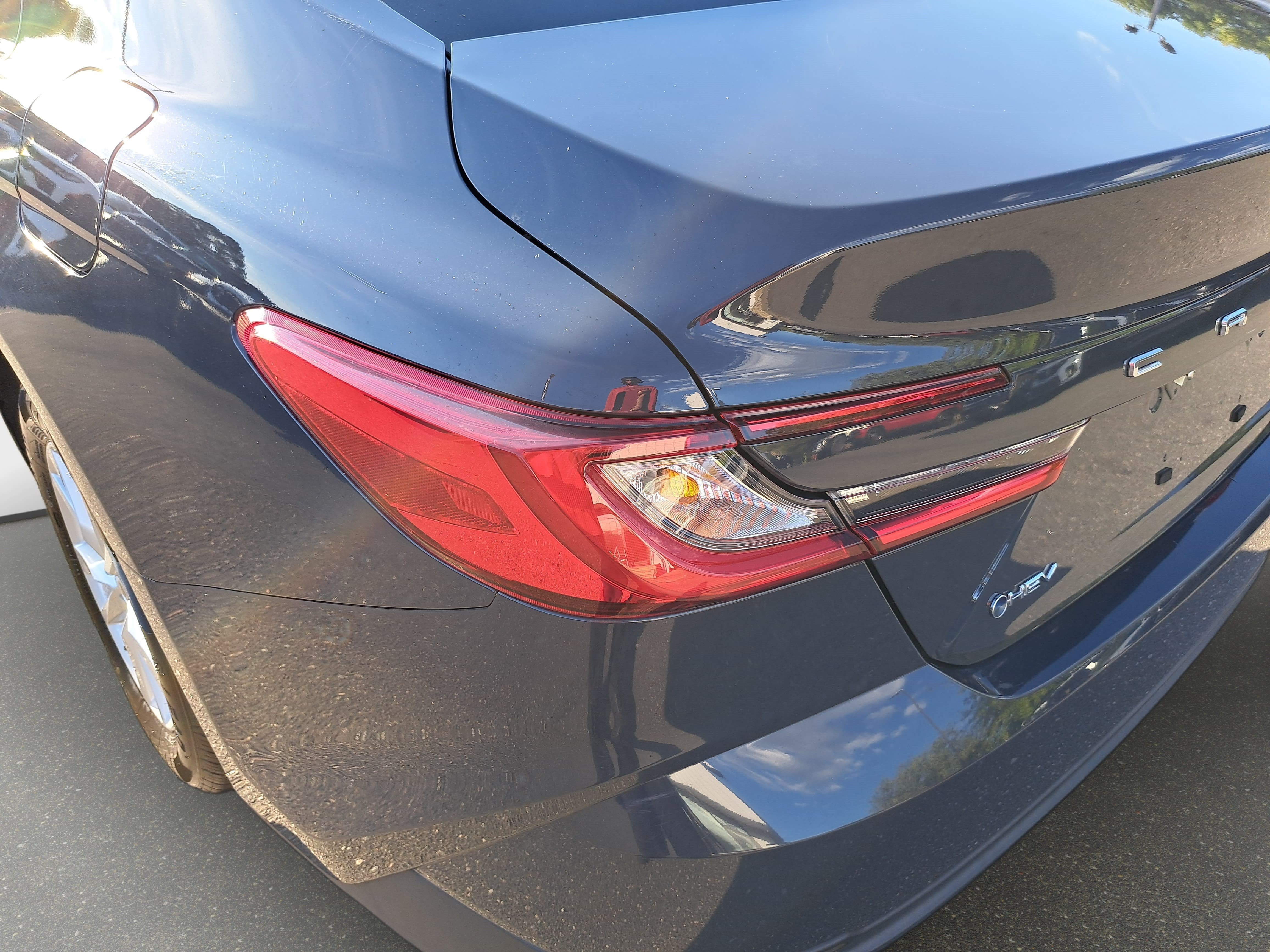 Used 2025 Toyota Camry LE FWD image 31