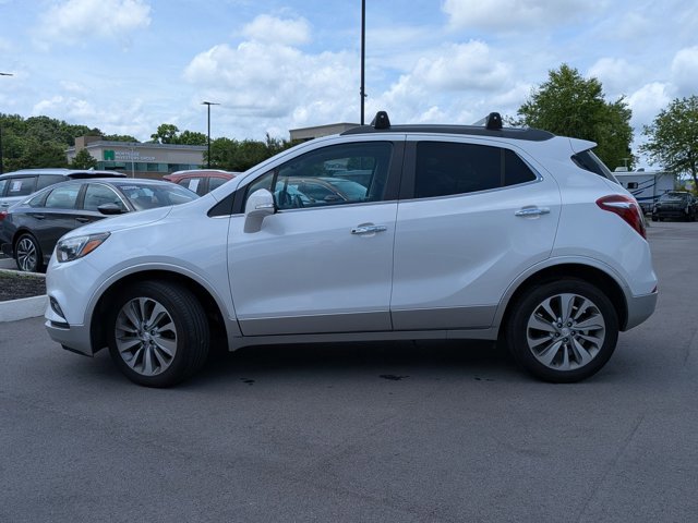 Used 2017 Buick Encore Essence FWD image 6