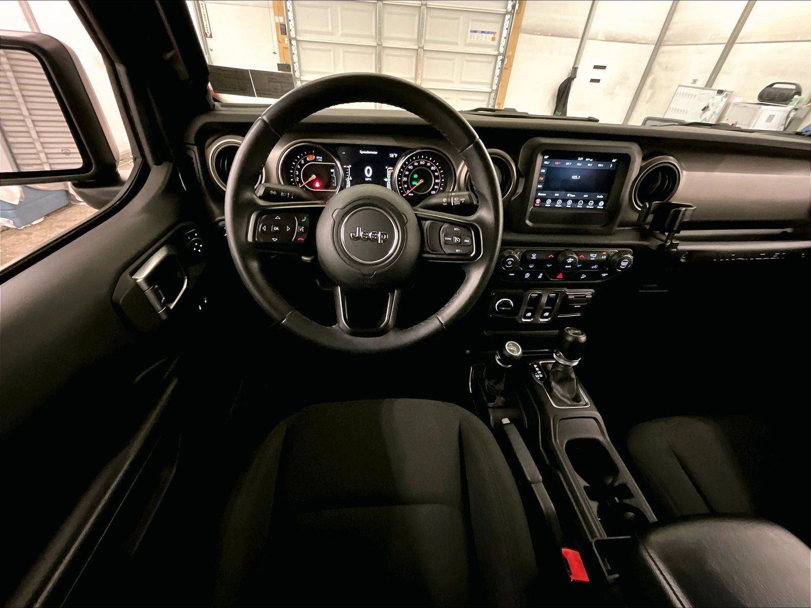 Used 2018 Jeep Wrangler Sport AWD/4WD image 5