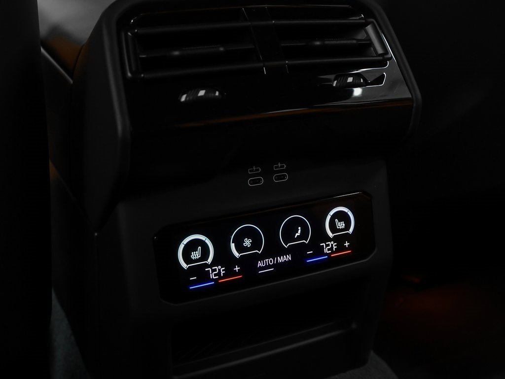 Used 2025 BMW M5 Touring w/ M Driver's Package image 41