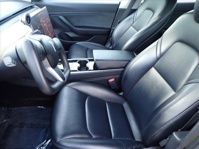 Used 2018 Tesla Model 3 Long Range image 8