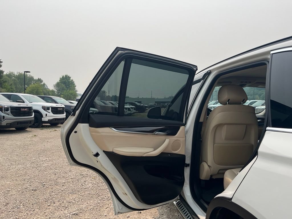 Used 2016 BMW X5 xDrive35i w/ Premium Package AWD/4WD image 31