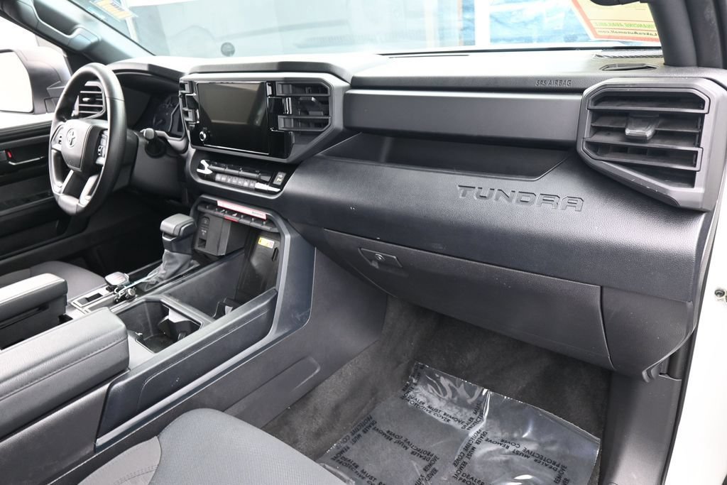 Used 2025 Toyota Tundra SR w/ SR Tow Package AWD/4WD image 40