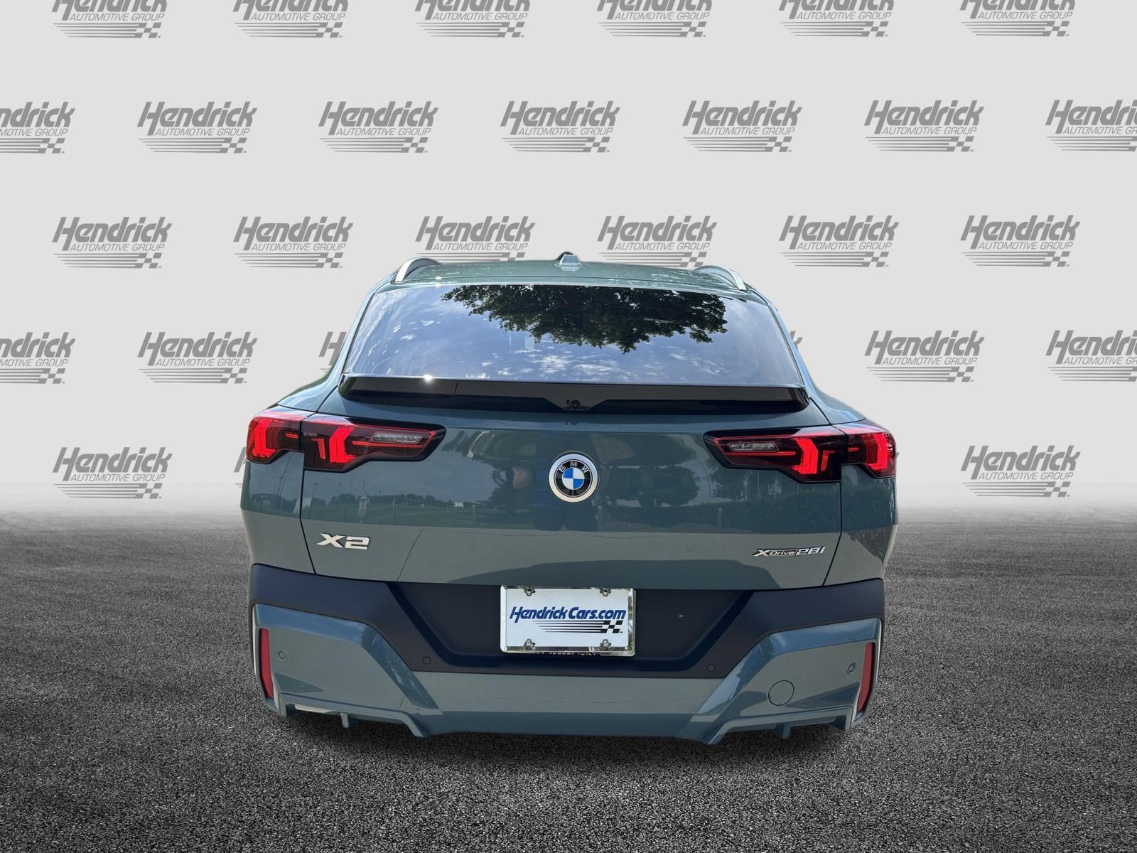 Certified 2025 BMW X2 xDrive28i AWD/4WD image 9