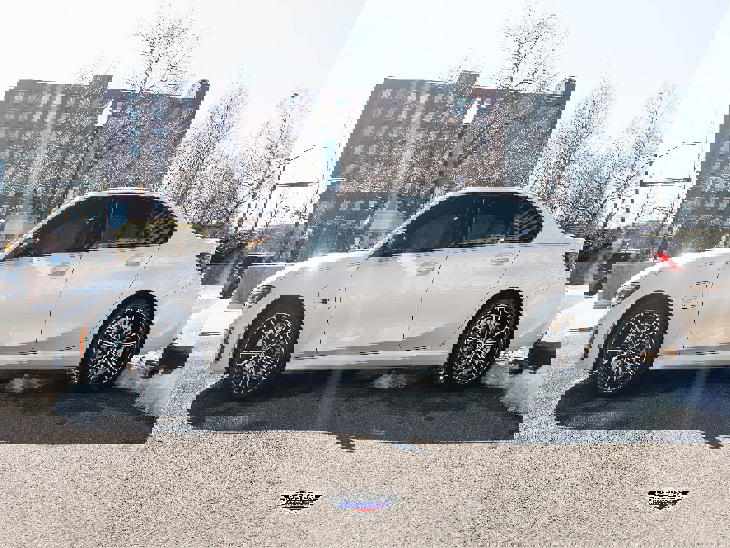 Used 2022 BMW 330e xDrive w/ M Sport Package image 4