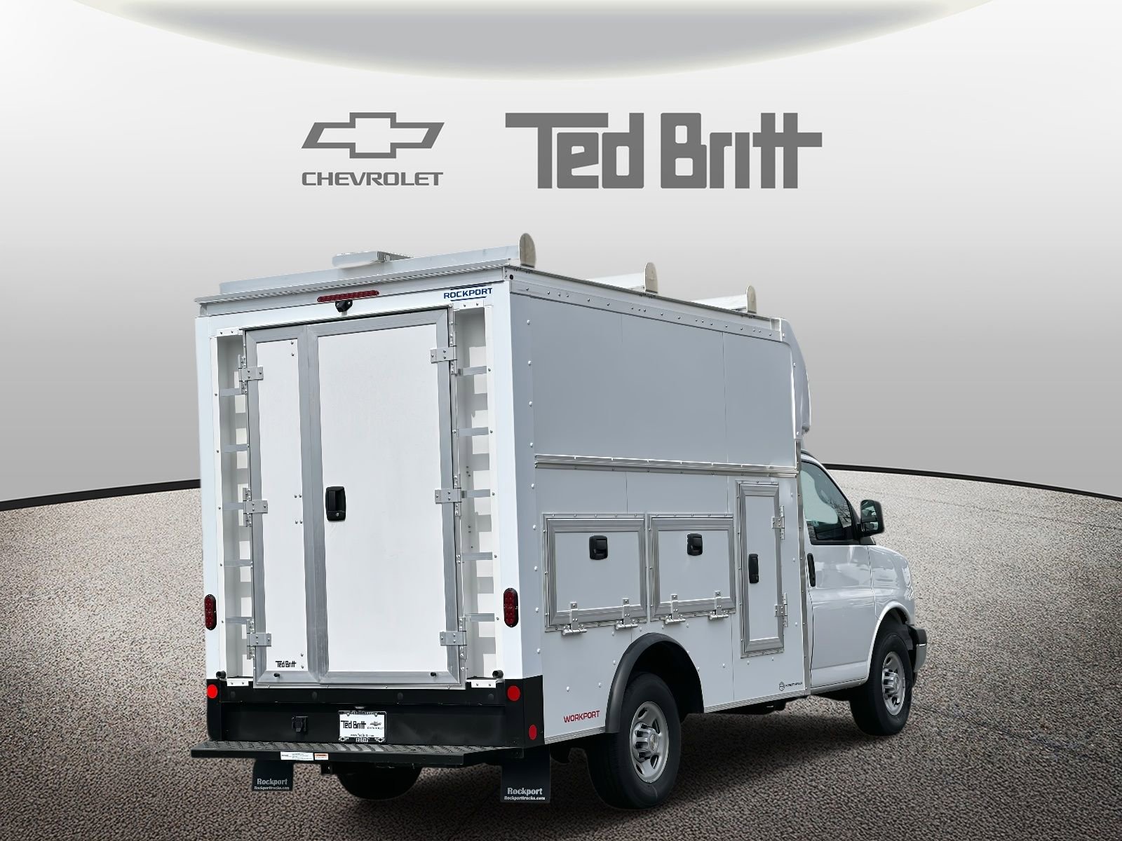 New 2025 Chevrolet Express 3500 RWD image 2