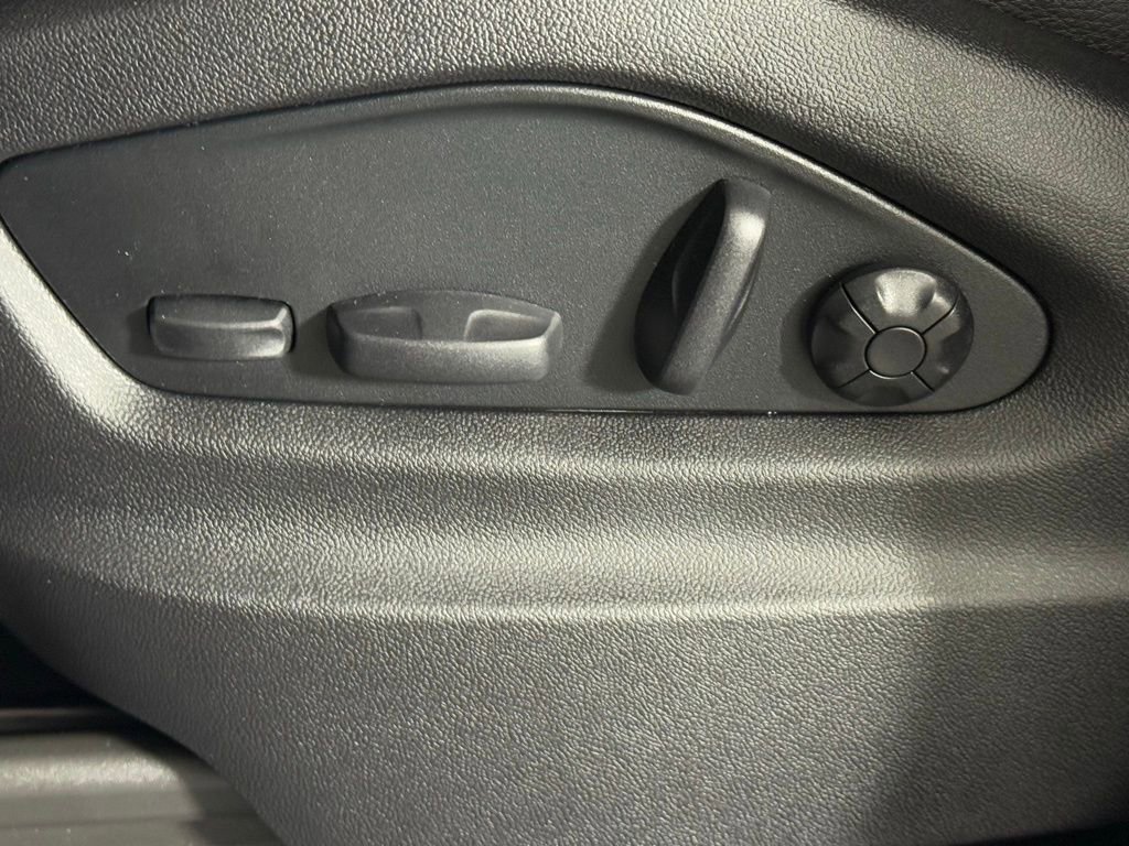 New 2026 Porsche Cayenne image 29