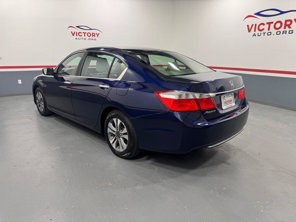 Used 2013 Honda Accord LX image 4
