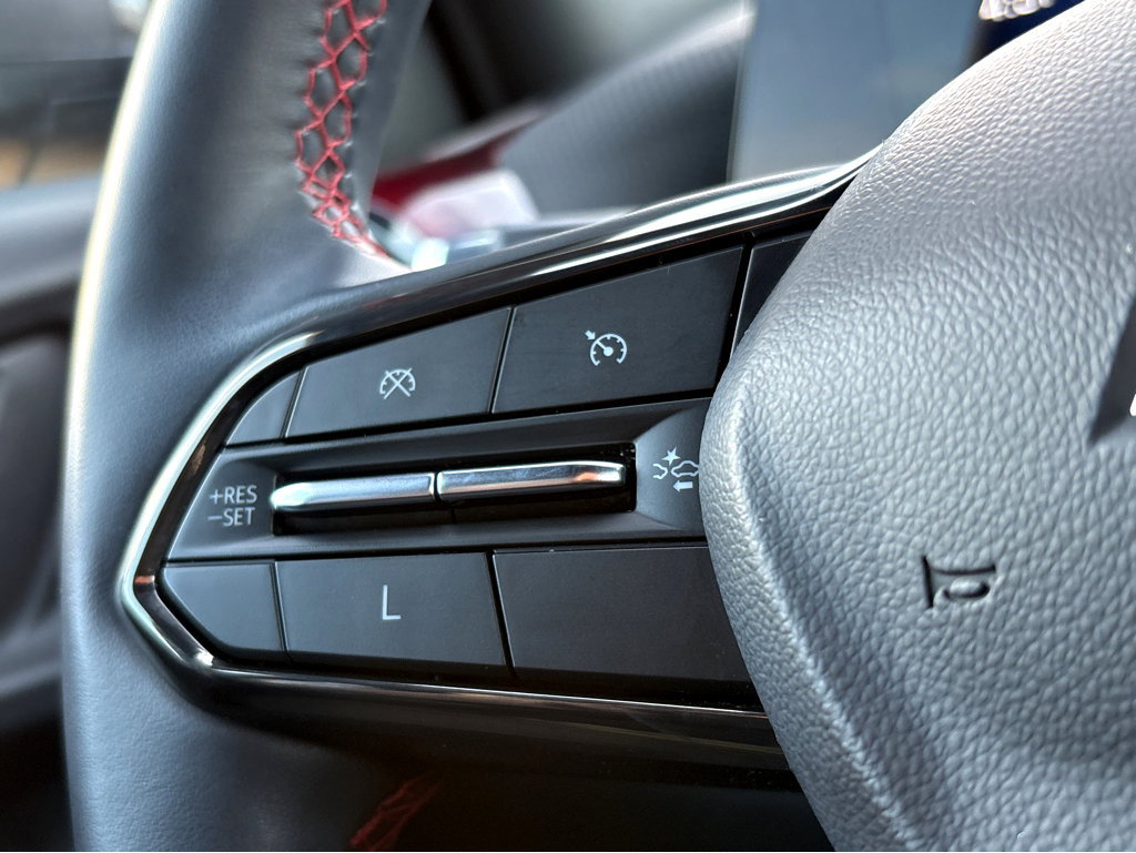 Used 2025 Chevrolet Equinox RS image 15