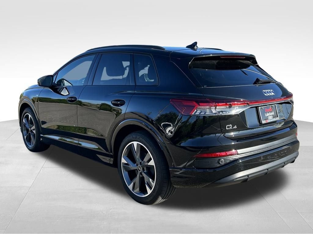 Used 2024 Audi Q4 e-tron Premium w/ Convenience Package image 6
