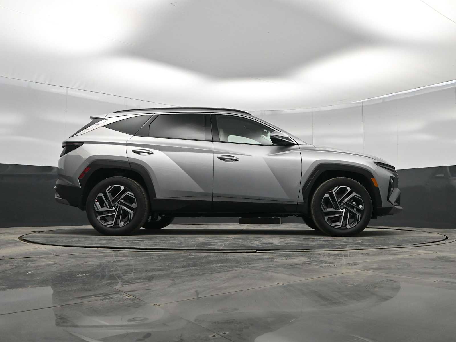 New 2026 Hyundai Tucson Limited image 39