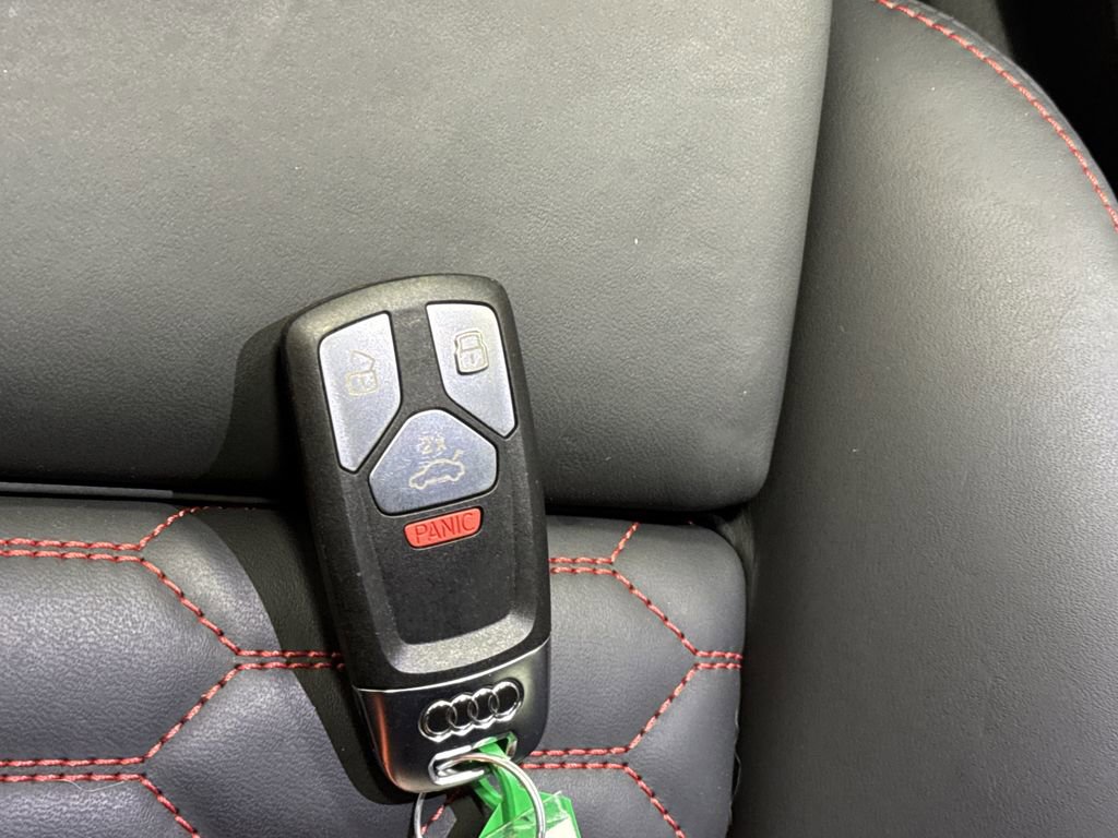 Used 2025 Audi RS 5 Sportback w/ Black Optic Carbon Package image 27