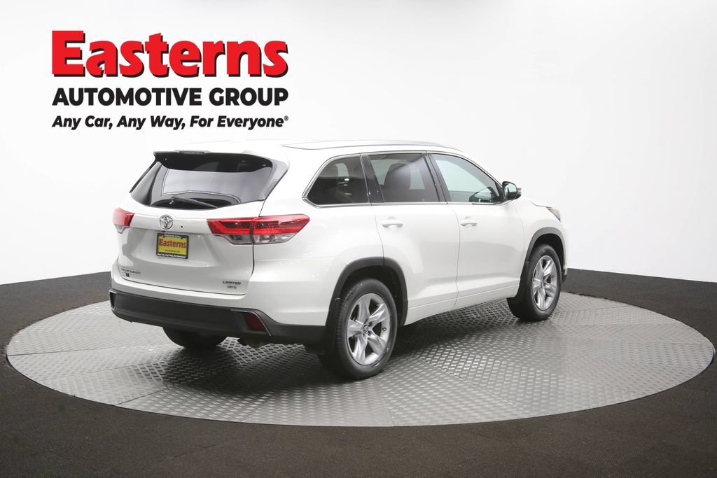 Used 2017 Toyota Highlander Limited Platinum AWD/4WD image 46