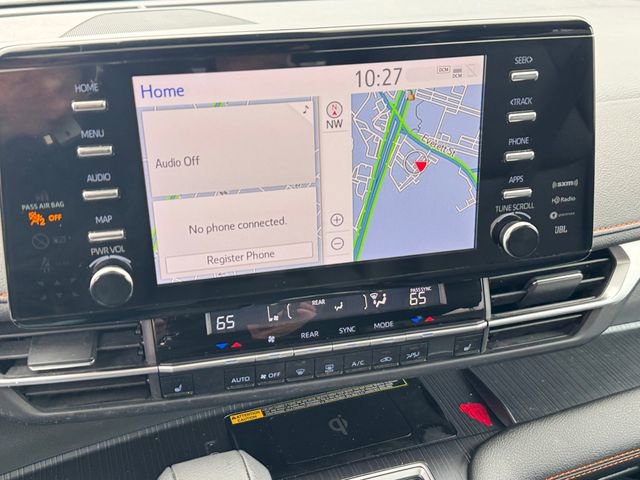 Used 2024 Toyota Sienna XSE w/ XSE Plus Package image 17