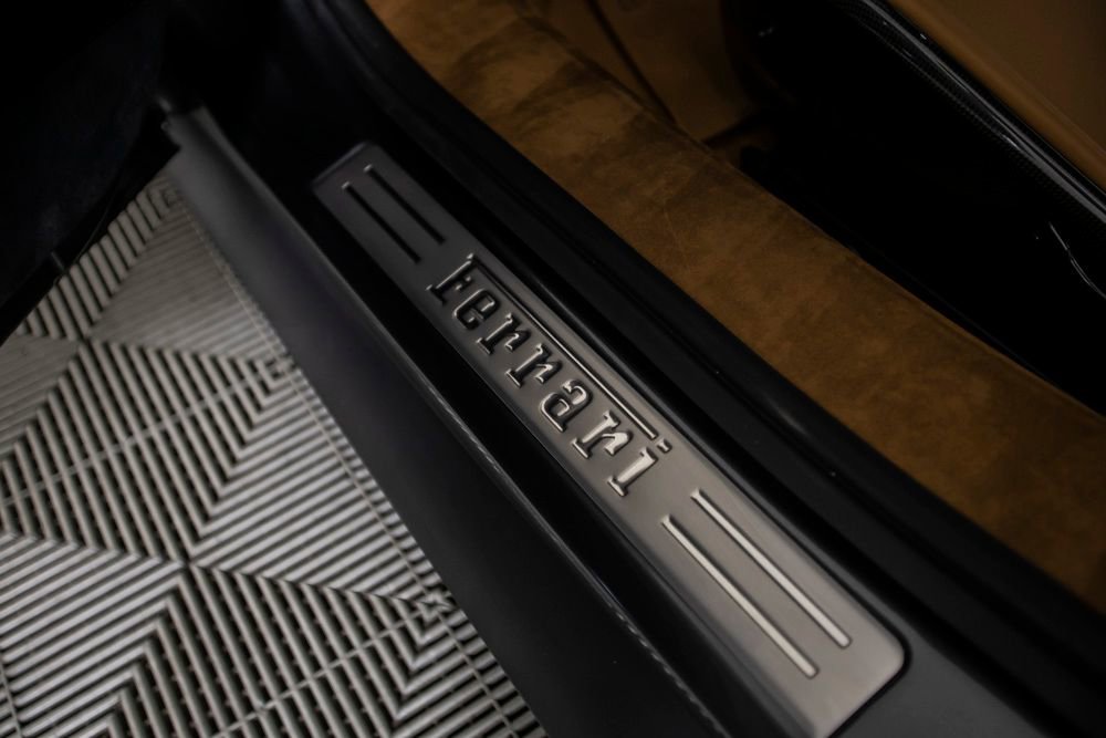 Used 2024 Ferrari 296 GTB RWD image 25