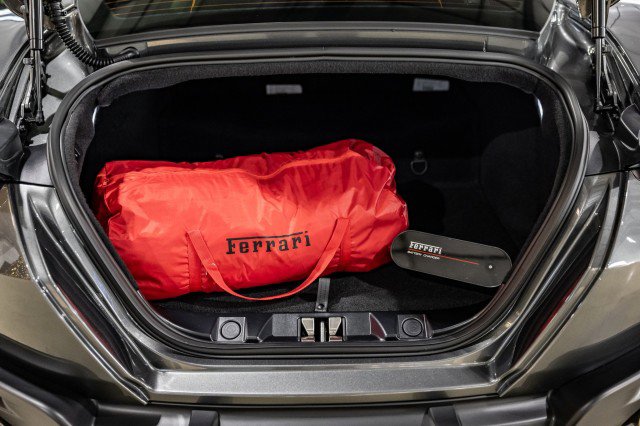 Used 2024 Ferrari Roma image 36