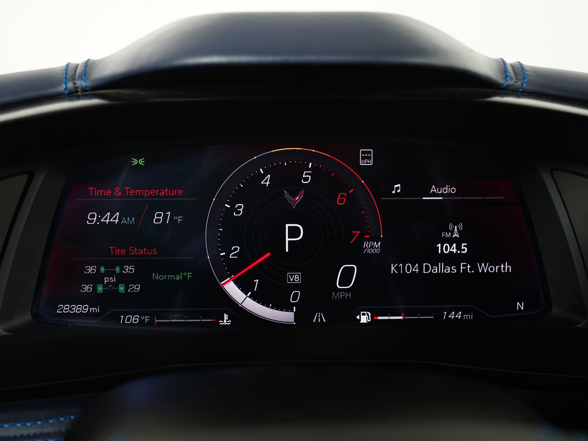 Used 2022 Chevrolet Corvette Stingray Premium Conv w/ Z51 Performance Package RWD image 18