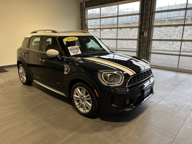 Used 2023 MINI Cooper Countryman SE w/ Storage Package image 5