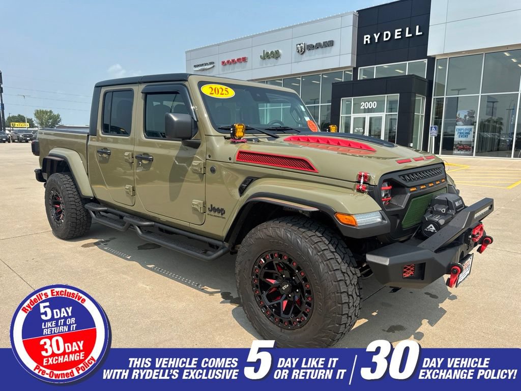 Certified 2025 Jeep Gladiator Overland