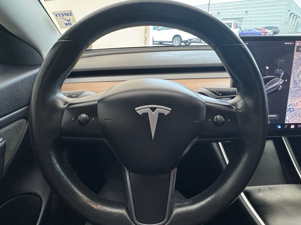 Used 2018 Tesla Model 3 Long Range image 27