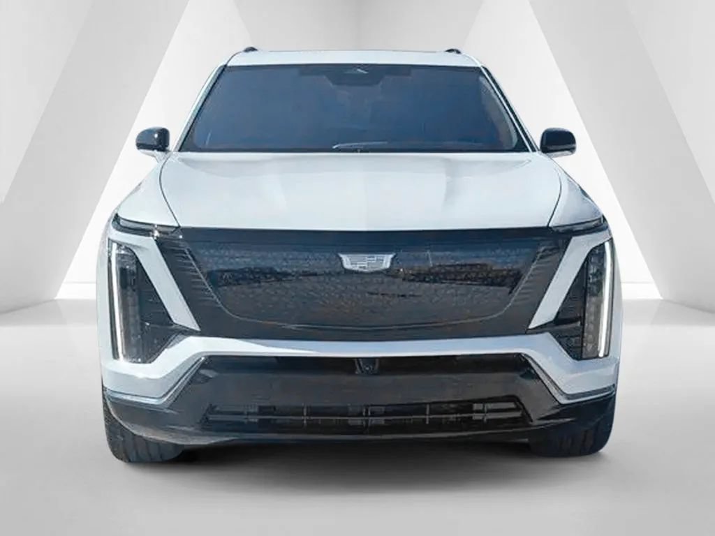 New 2027 Cadillac Vistiq Sport w/ LPO, Floor Liner Package AWD/4WD image 2