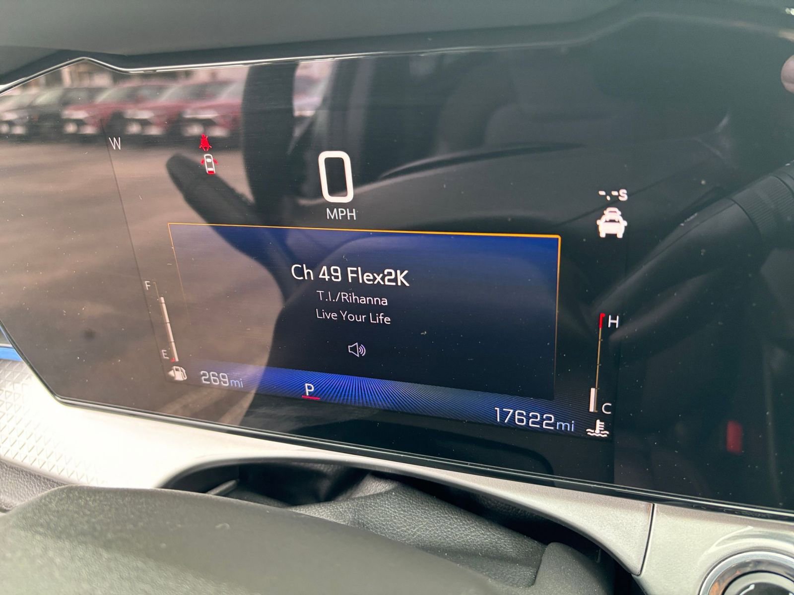 Used 2025 Chevrolet Trax LT image 34