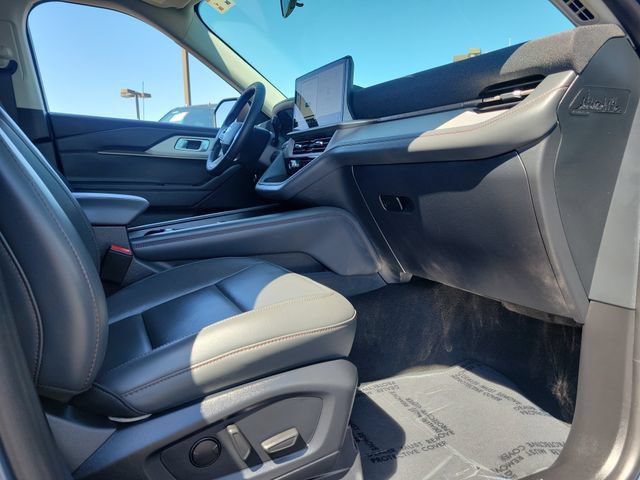 New 2026 Ford Explorer Active w/ Active Comfort Package RWD image 23