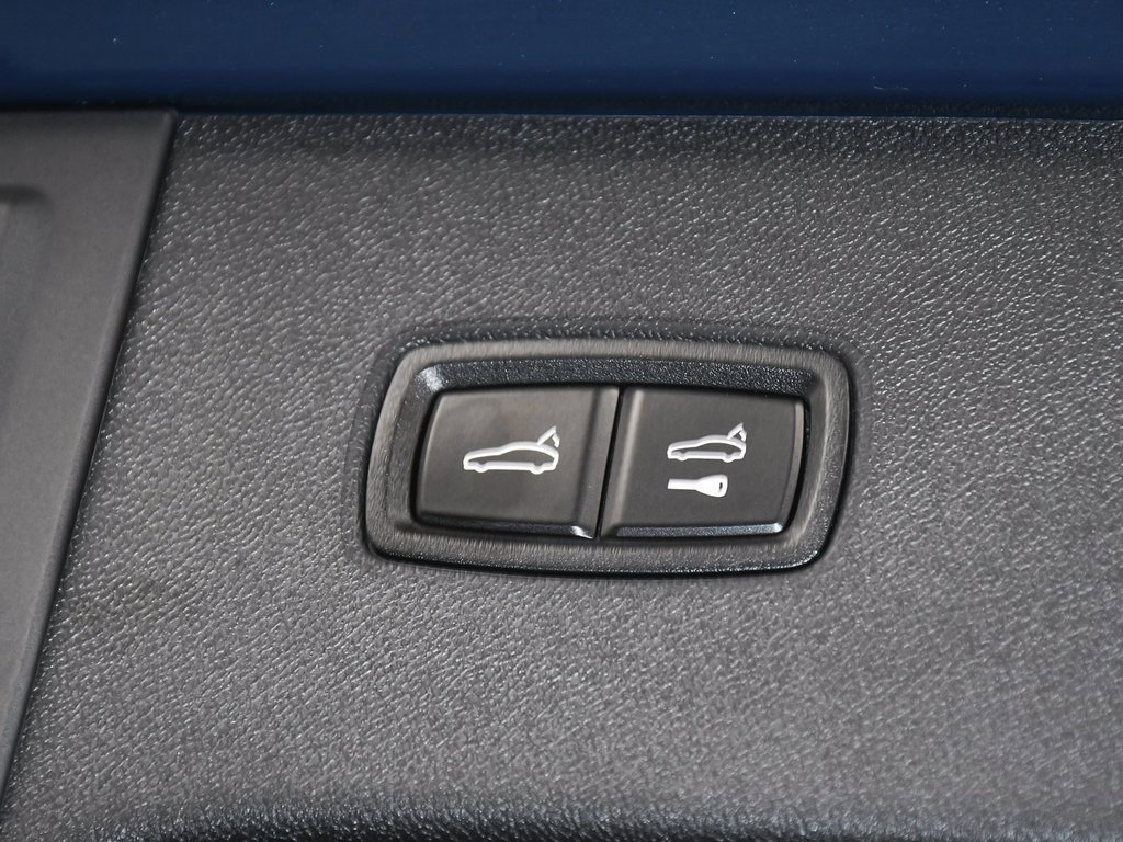 Used 2024 Porsche Cayenne S image 77