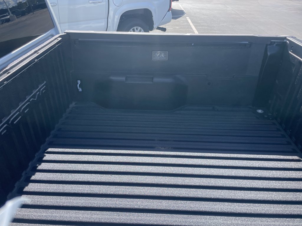 New 2026 Toyota Tacoma SR5 AWD/4WD image 5