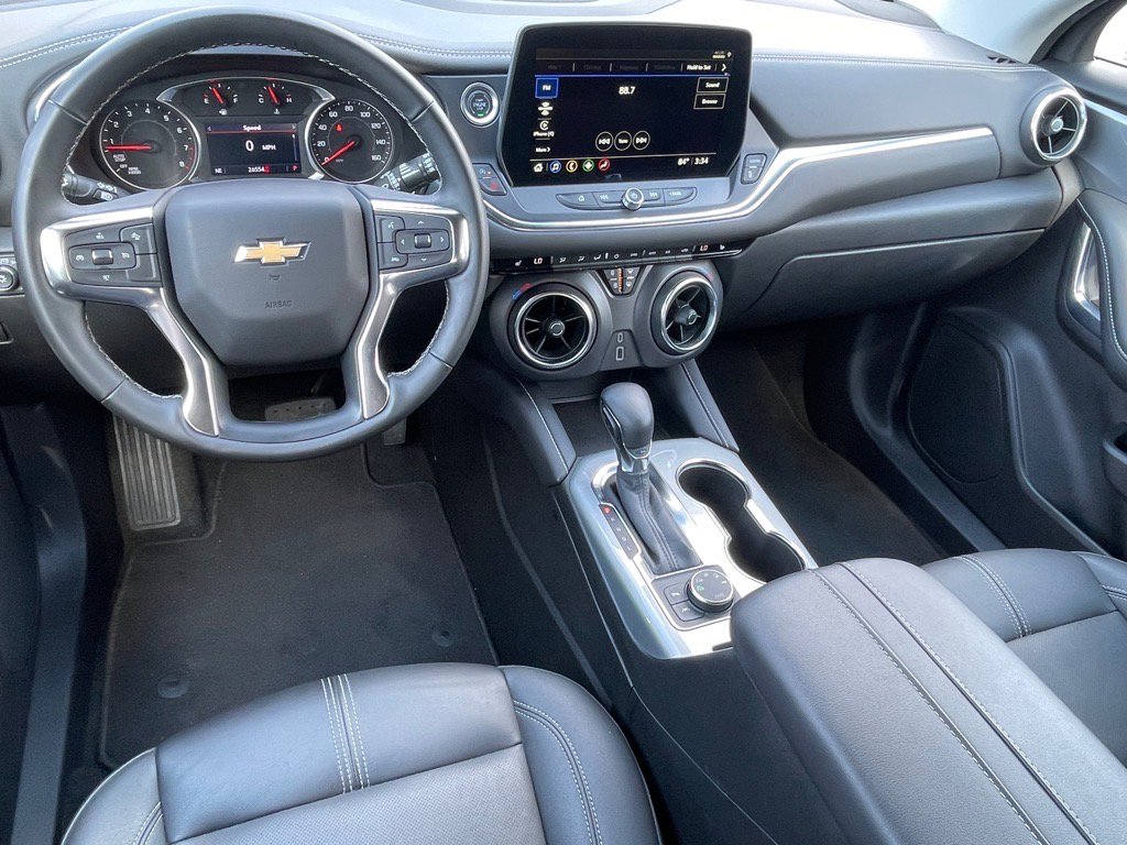 Used 2024 Chevrolet Blazer LT image 12