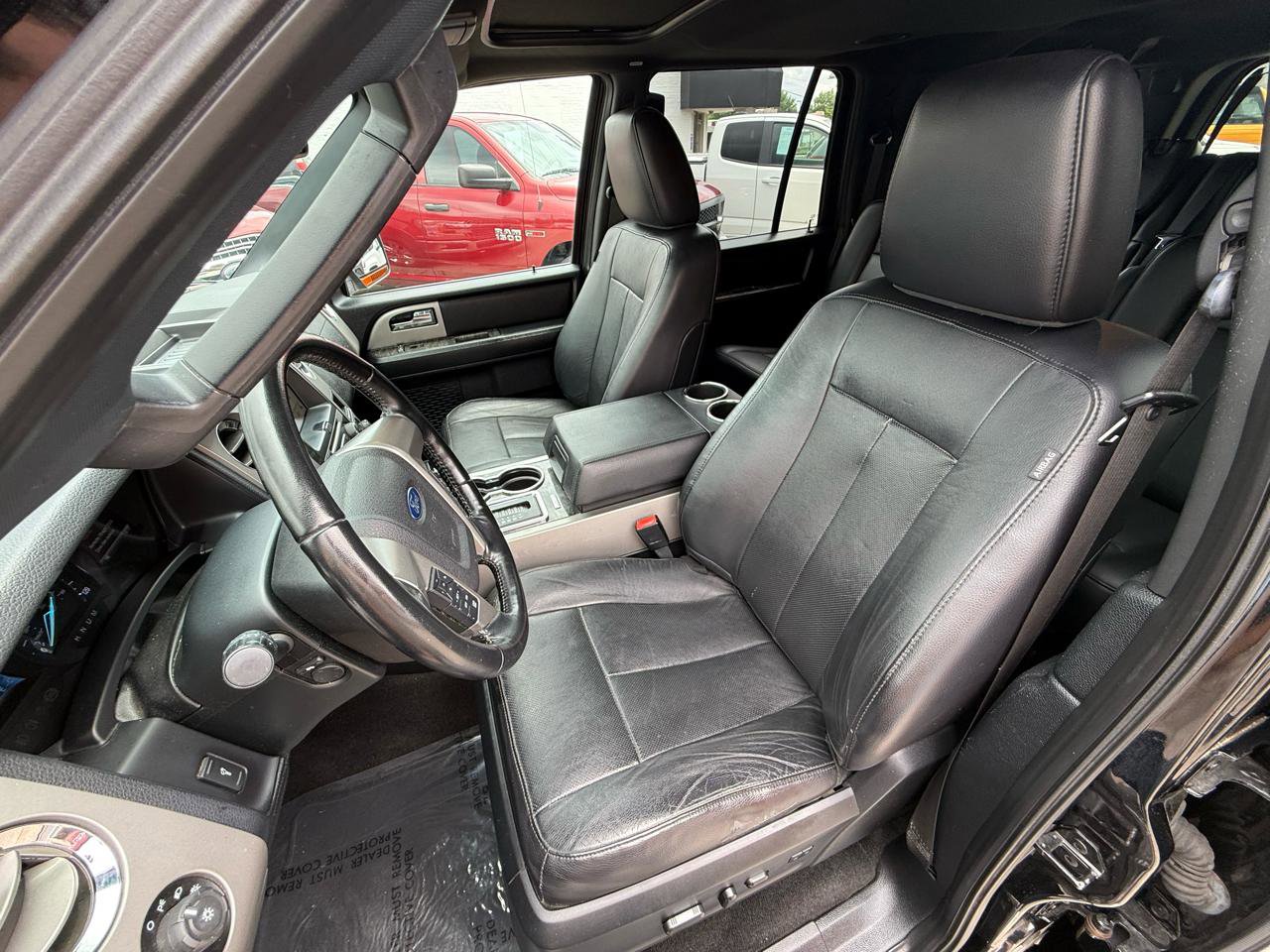 Used 2016 Ford Expedition EL Limited w/ Equipment Group 301A AWD/4WD image 16