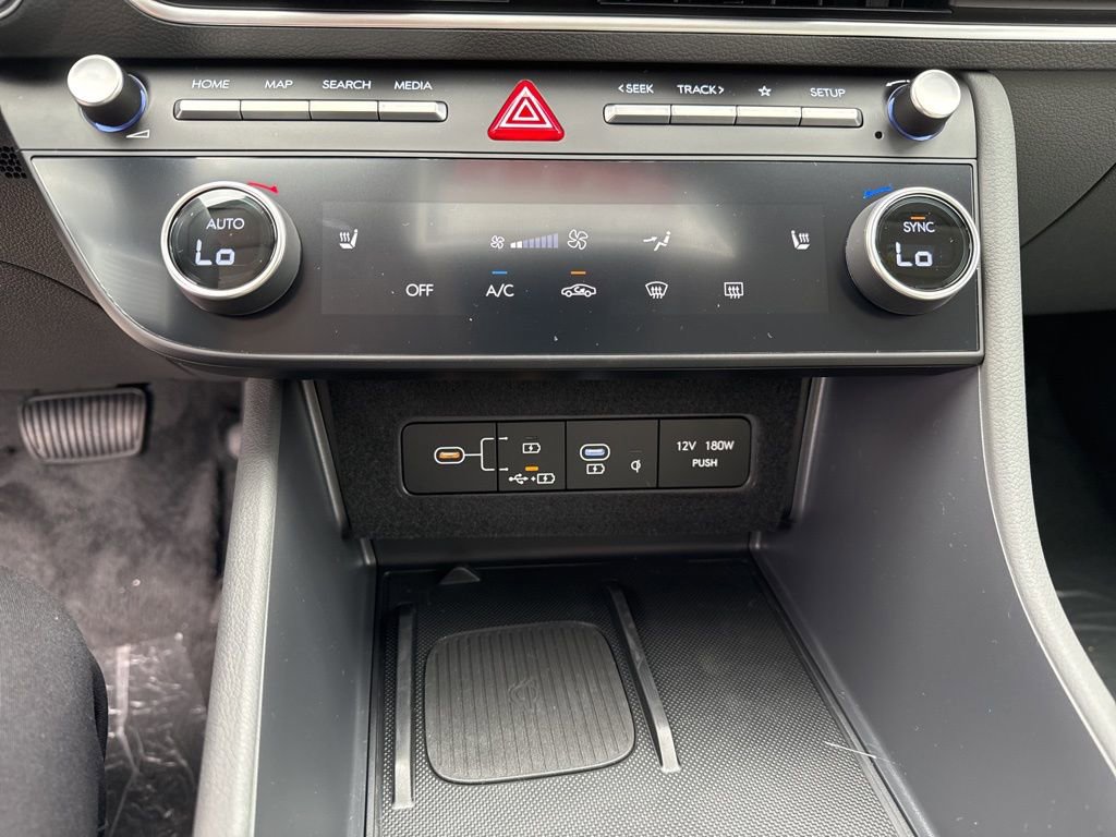 New 2026 Hyundai Sonata SEL AWD/4WD image 27