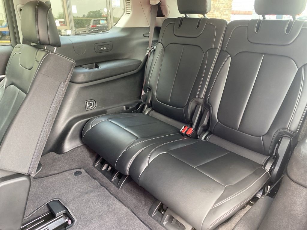 Used 2021 Jeep Grand Cherokee L Limited image 21