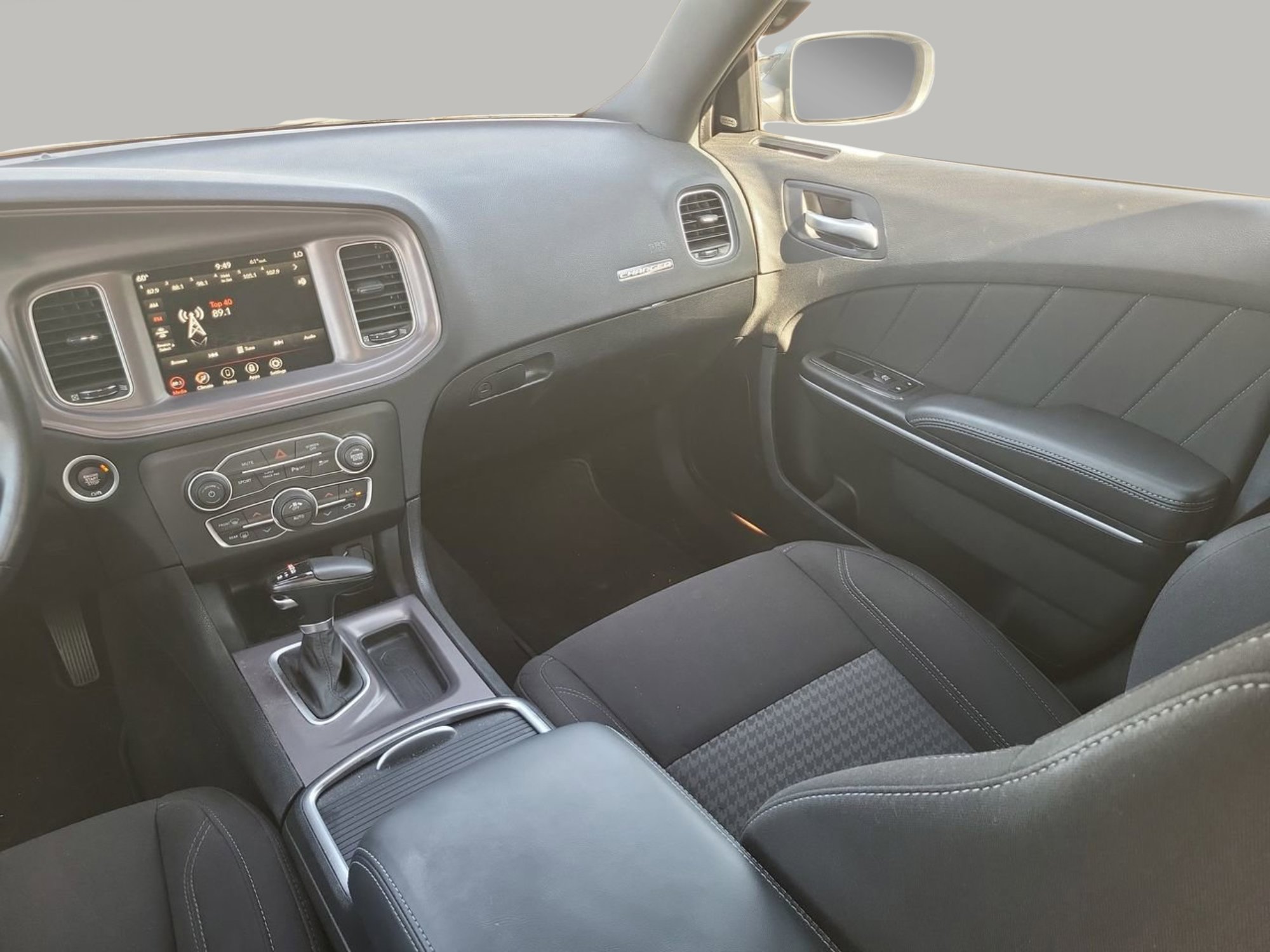 Used 2023 Dodge Charger SXT image 12