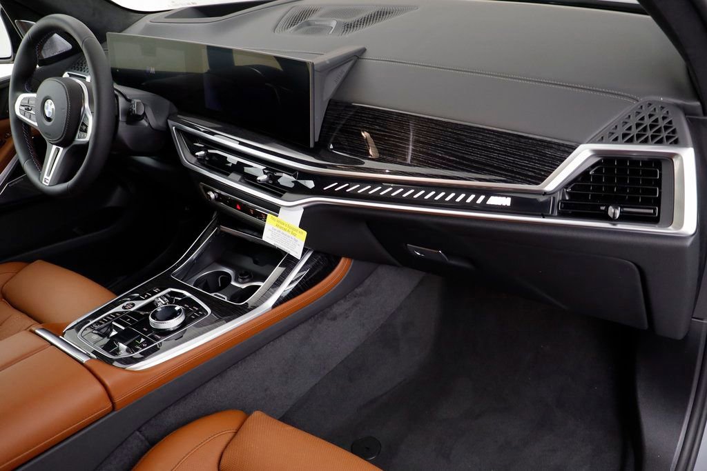 New 2026 BMW X7 M60i image 22