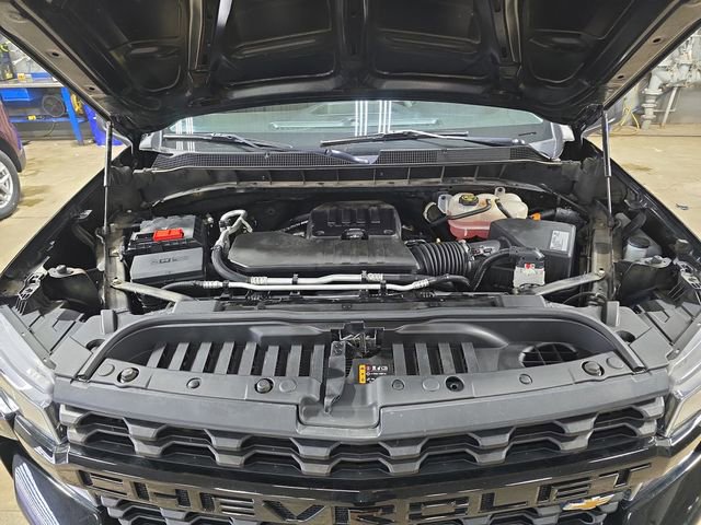 Used 2020 Chevrolet Silverado 1500 Custom w/ Custom Value Package image 32