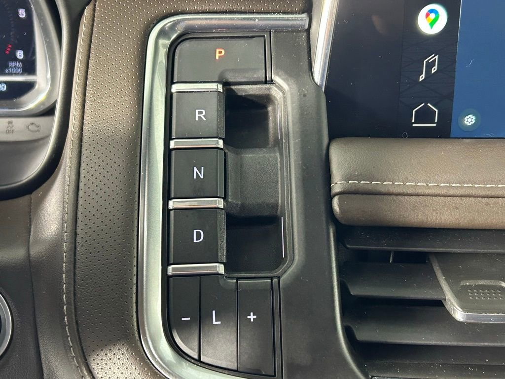 Used 2022 GMC Yukon SLT w/ SLT Premium Package image 22