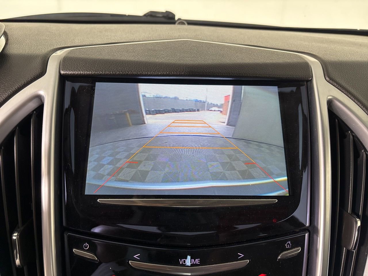 Used 2016 Cadillac SRX Luxury w/ Driver Awareness Package FWD image 17
