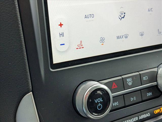 Certified 2023 Ford Edge SEL image 16