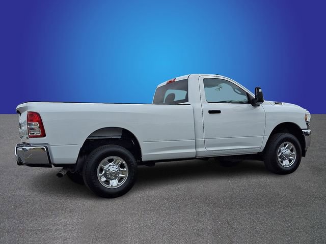 Used 2024 RAM 2500 Tradesman w/ Chrome Appearance Group image 4