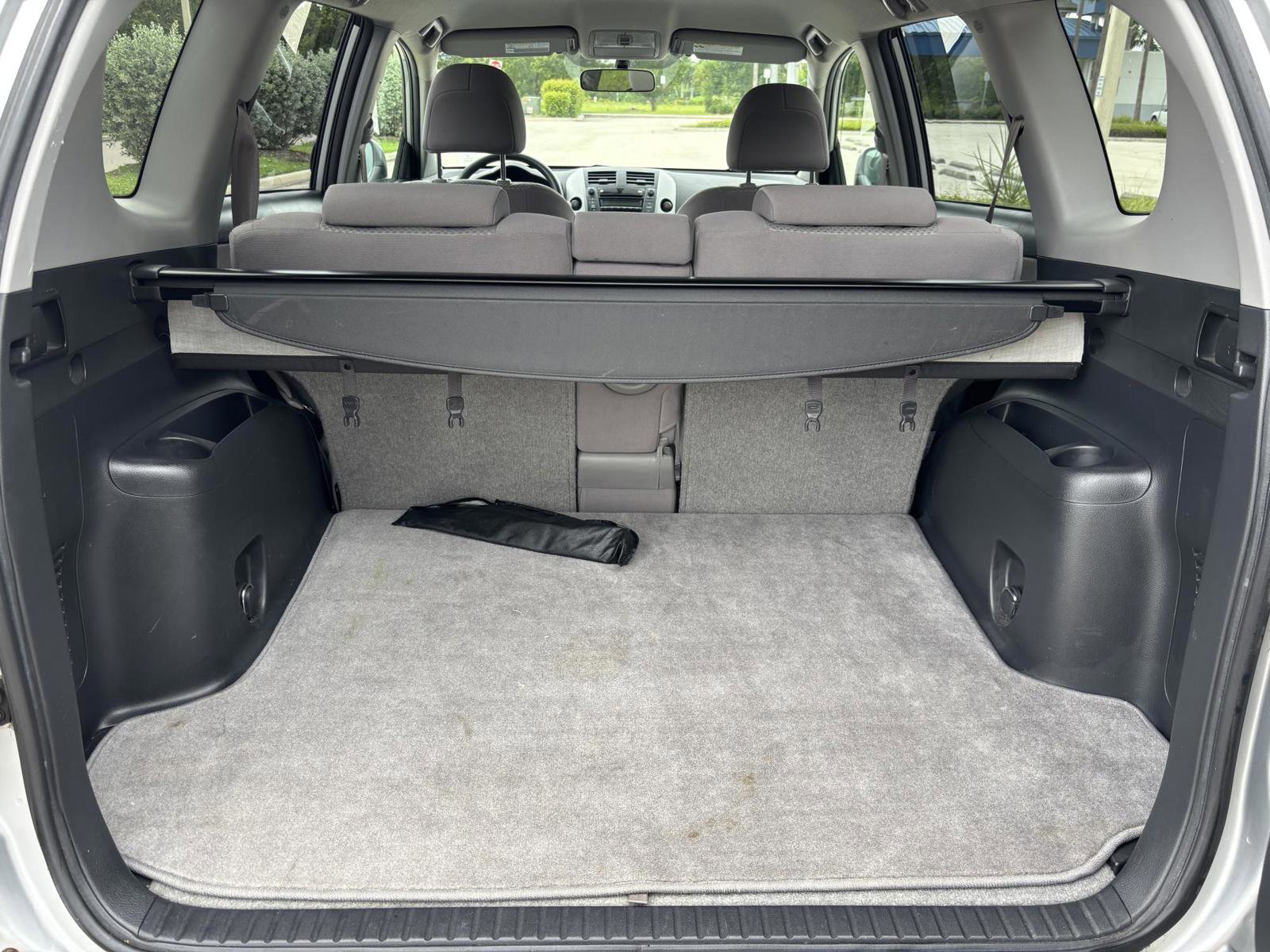 Used 2006 Toyota RAV4 2WD image 16