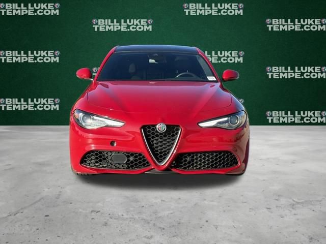 Used 2023 Alfa Romeo Giulia Ti image 5