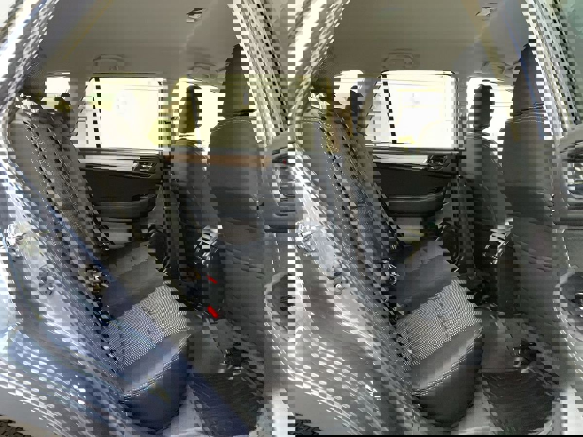 Used 2015 Subaru Outback 2.5i Premium image 27