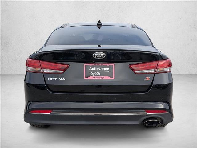 Used 2018 Kia Optima S w/ Panoramic Sunroof Package image 7