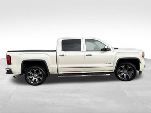 Used 2015 GMC Sierra 1500 Denali w/ Driver Alert Package AWD/4WD image 8