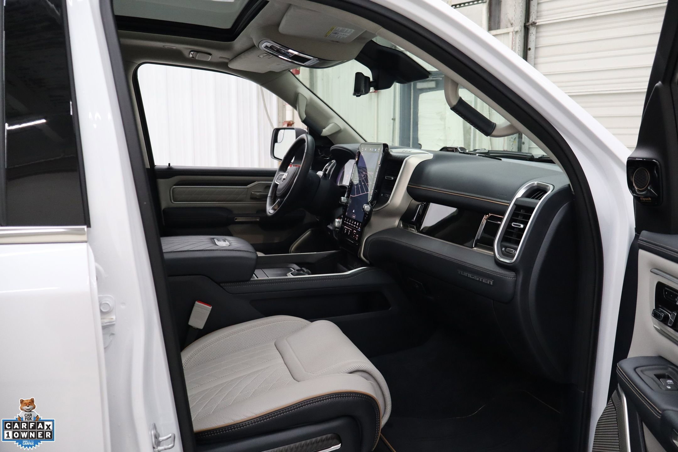 Used 2025 RAM 1500 Tungsten image 31