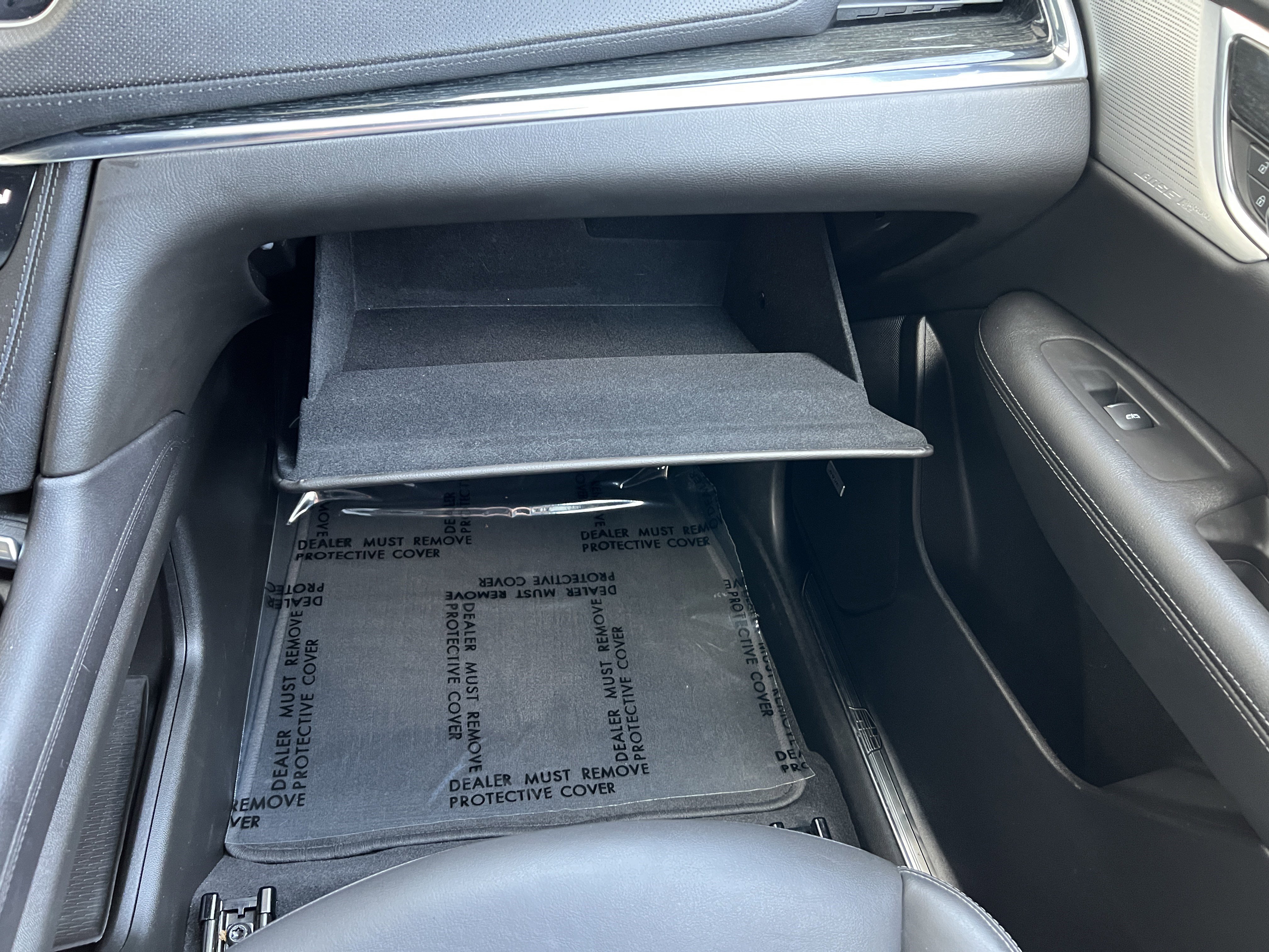 Used 2021 Cadillac XT5 Premium Luxury image 38