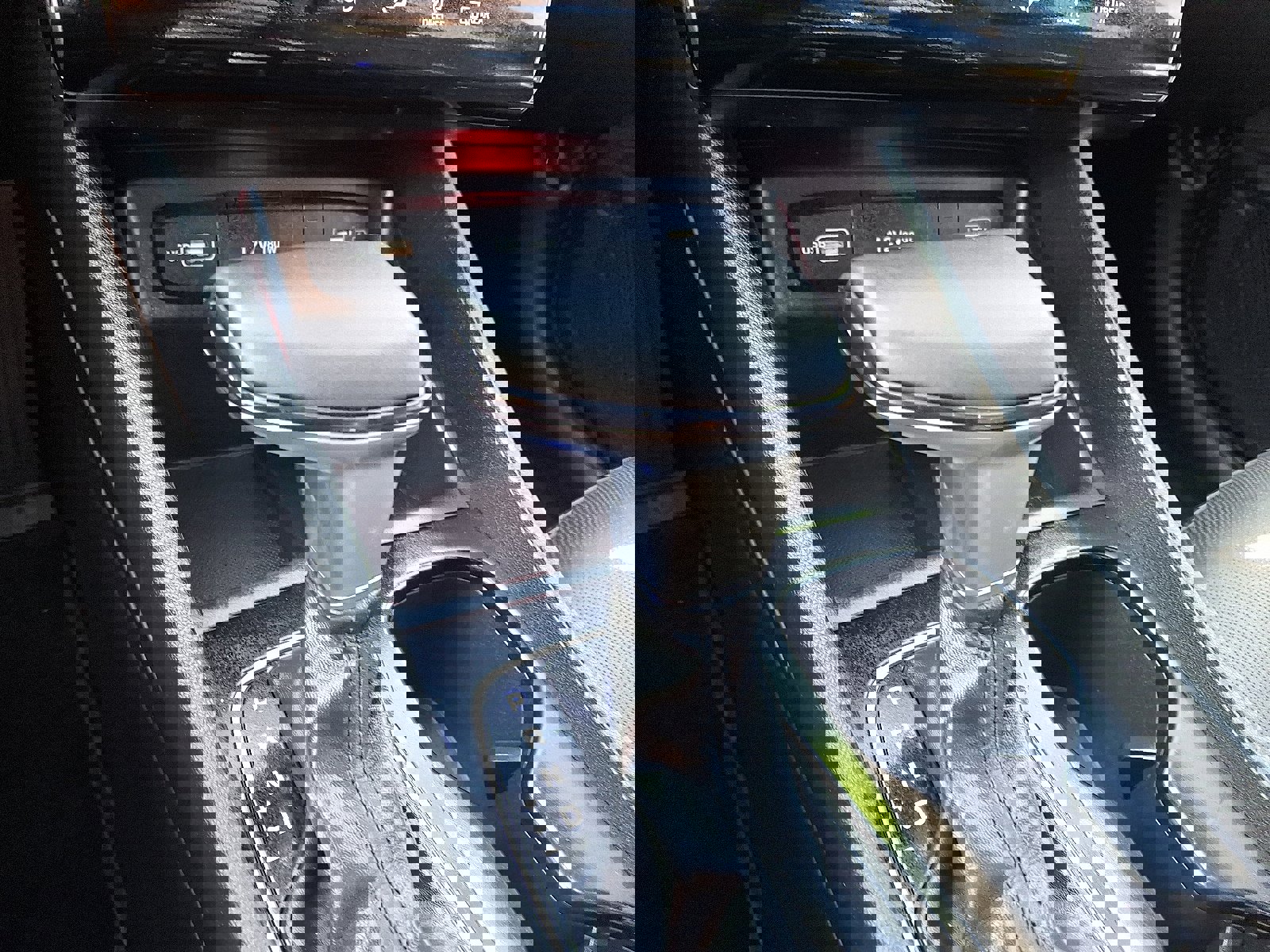 Certified 2023 Hyundai Santa Cruz Limited image 16