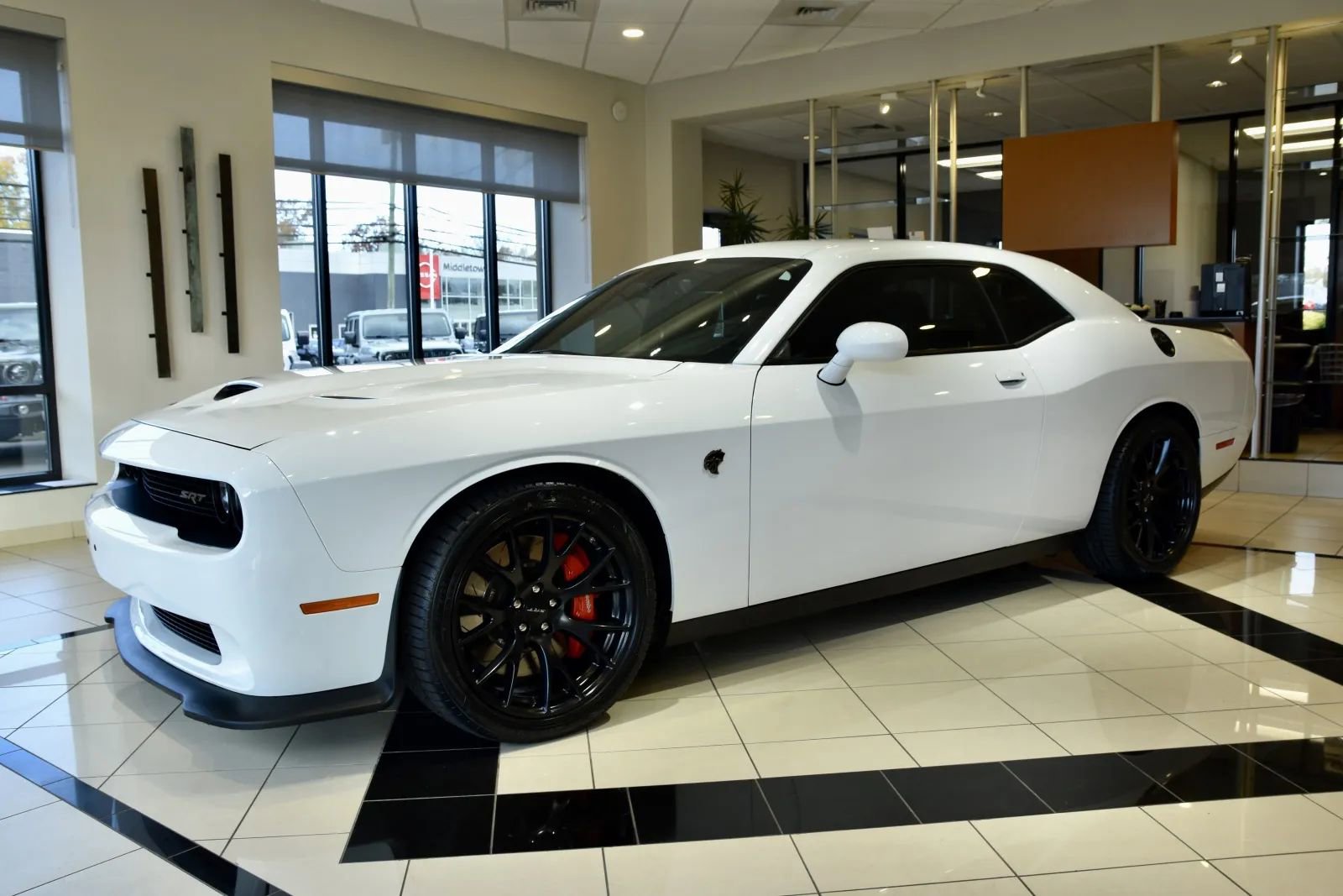 Used 2015 Dodge Challenger SRT Hellcat image 3
