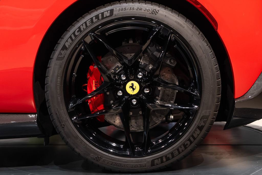 Certified 2024 Ferrari Roma Spider image 14